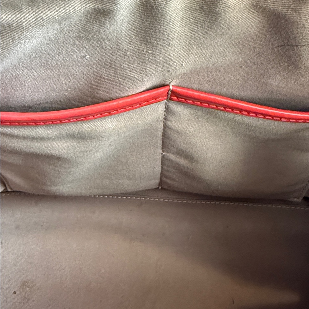 Italian Leather Red Satchel Crossbody Shoulder Bag Patent Gold Hardware Feet - Picture 11 of 16